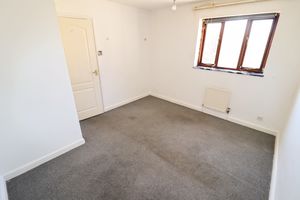 Bedroom- click for photo gallery